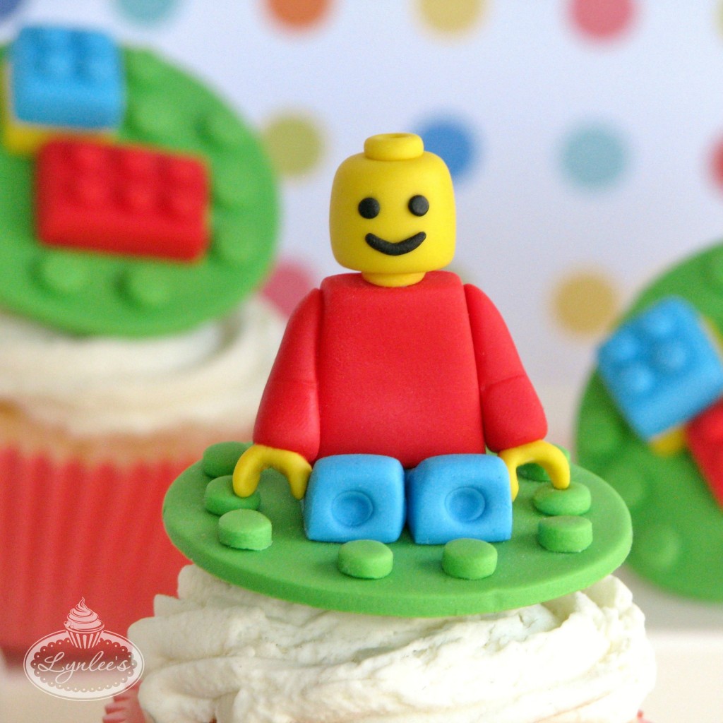 Lego Fondant Tutorial