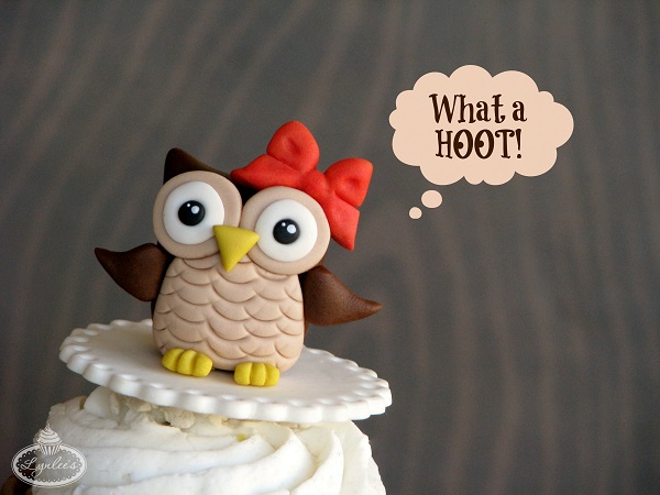 Owl fondant cupcake tutorial ~ Lynlee's
