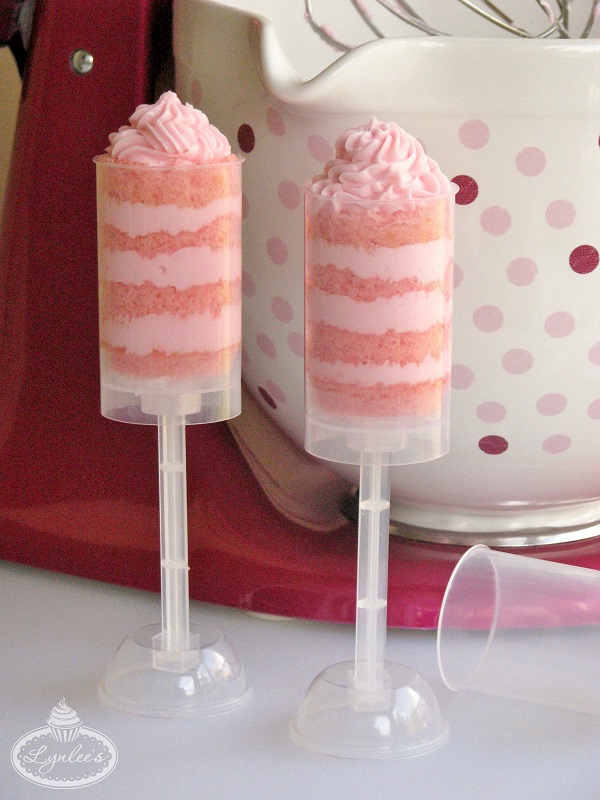 Sherwood Home NEW 6 CAKE PUSH UP POP HOLDERS PLUNGERS CLEAR & PINK PARTY CUPCAKES DESSERTS SH