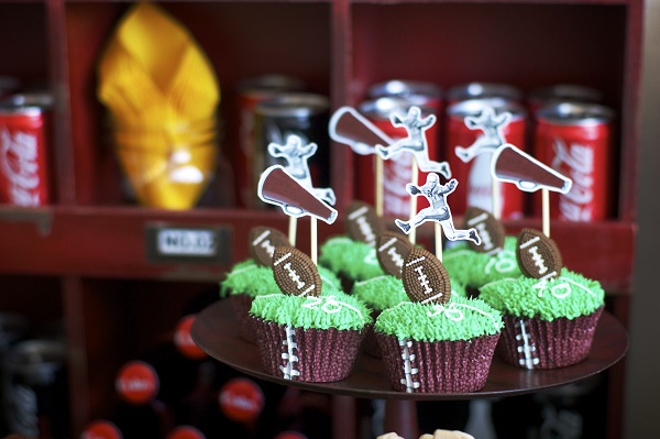 Home Bowl Football Cupcakes ~ Lynlee's