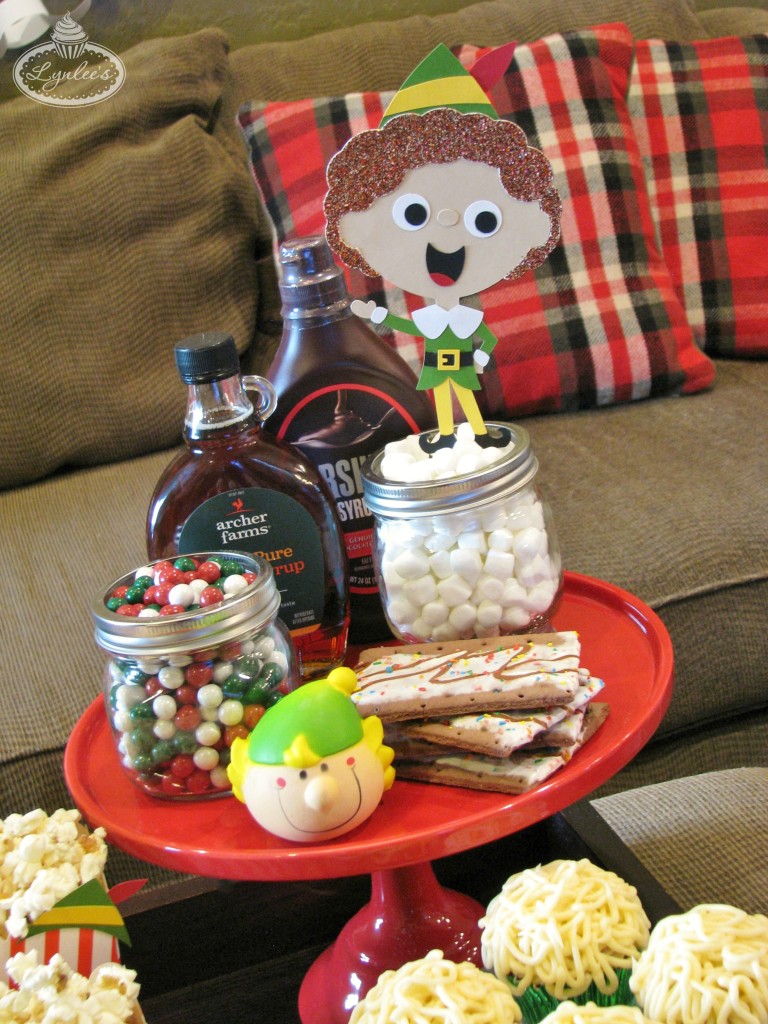 elf-movie-watching-party-cupcake-bar