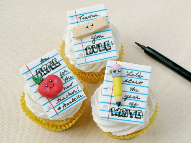 Back to School Teacher Cupcakes ~ Lynlee's